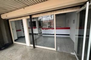 Local Comercial - oficina en la principal de los Ruices-1